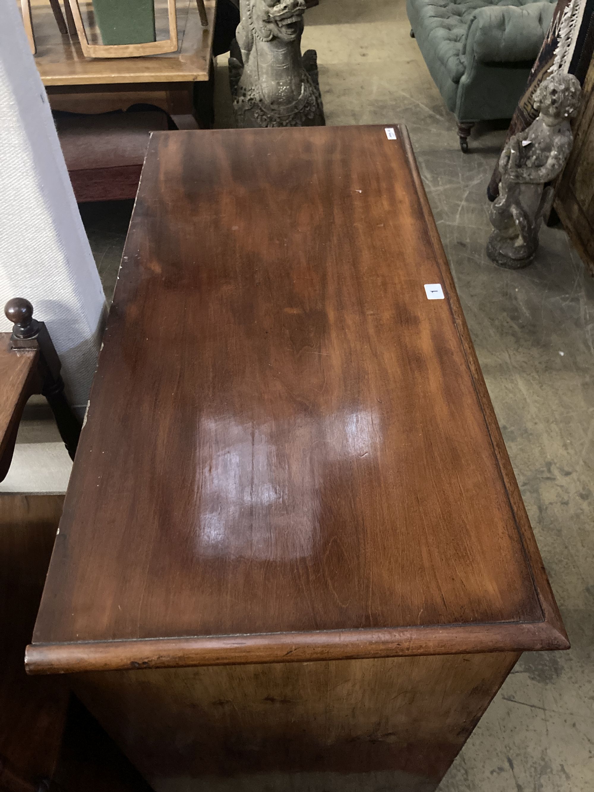 A Victorian mahogany chest of drawers, width 99cm depth 49cm height 104cm